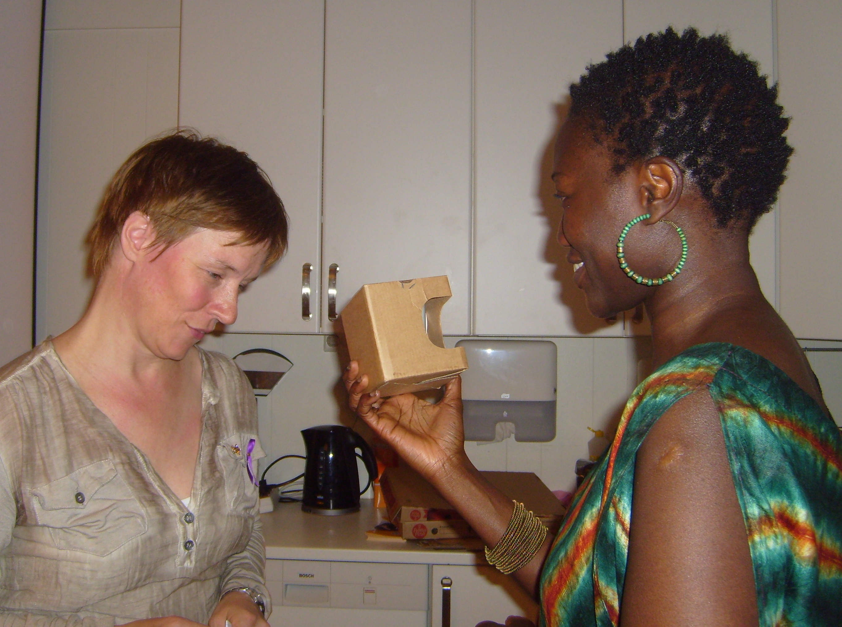 Dora takket Kirsti Guttormsen for et godt foredrag om soroptimistorganisasjonen.